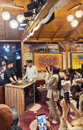Şanlıurfa Sıra Gecesi – Çiğköfte gösterisi